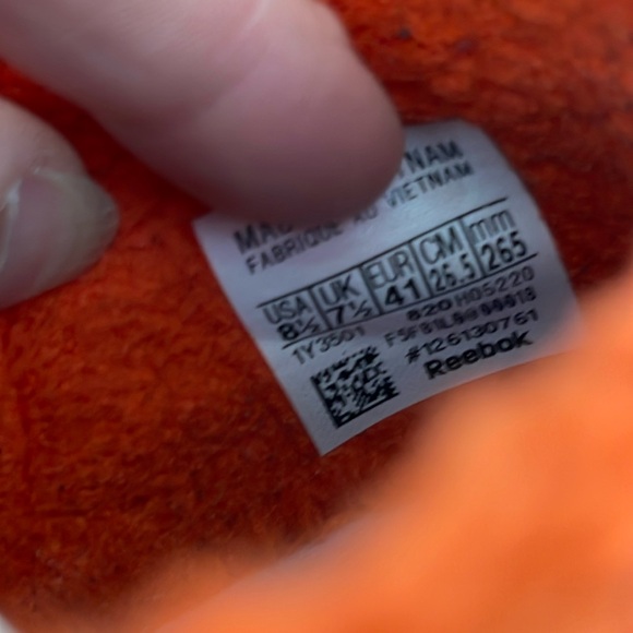 Reebok Tom and Jerry Sneakers - Picture 13 of 13